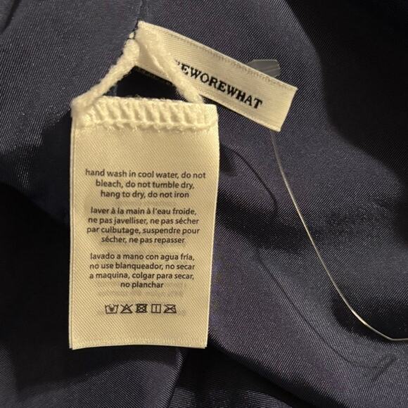 Weworewhat Women’s Large Swimsuit One Piece Scoop Low Back Cheeky High Leg - Picture 5 of 13